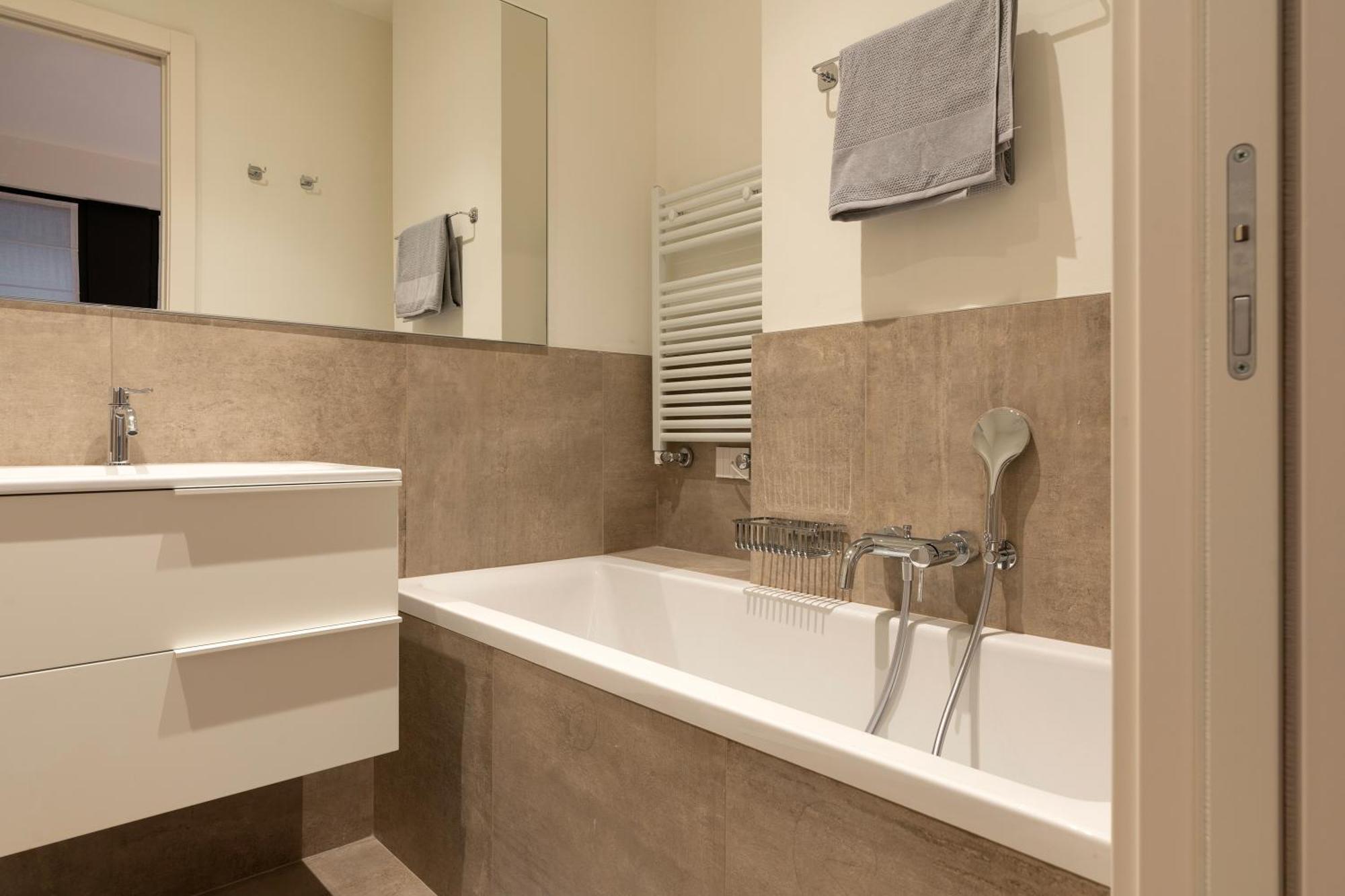 Apartment Santa Tecla Living Washington Building Mailand