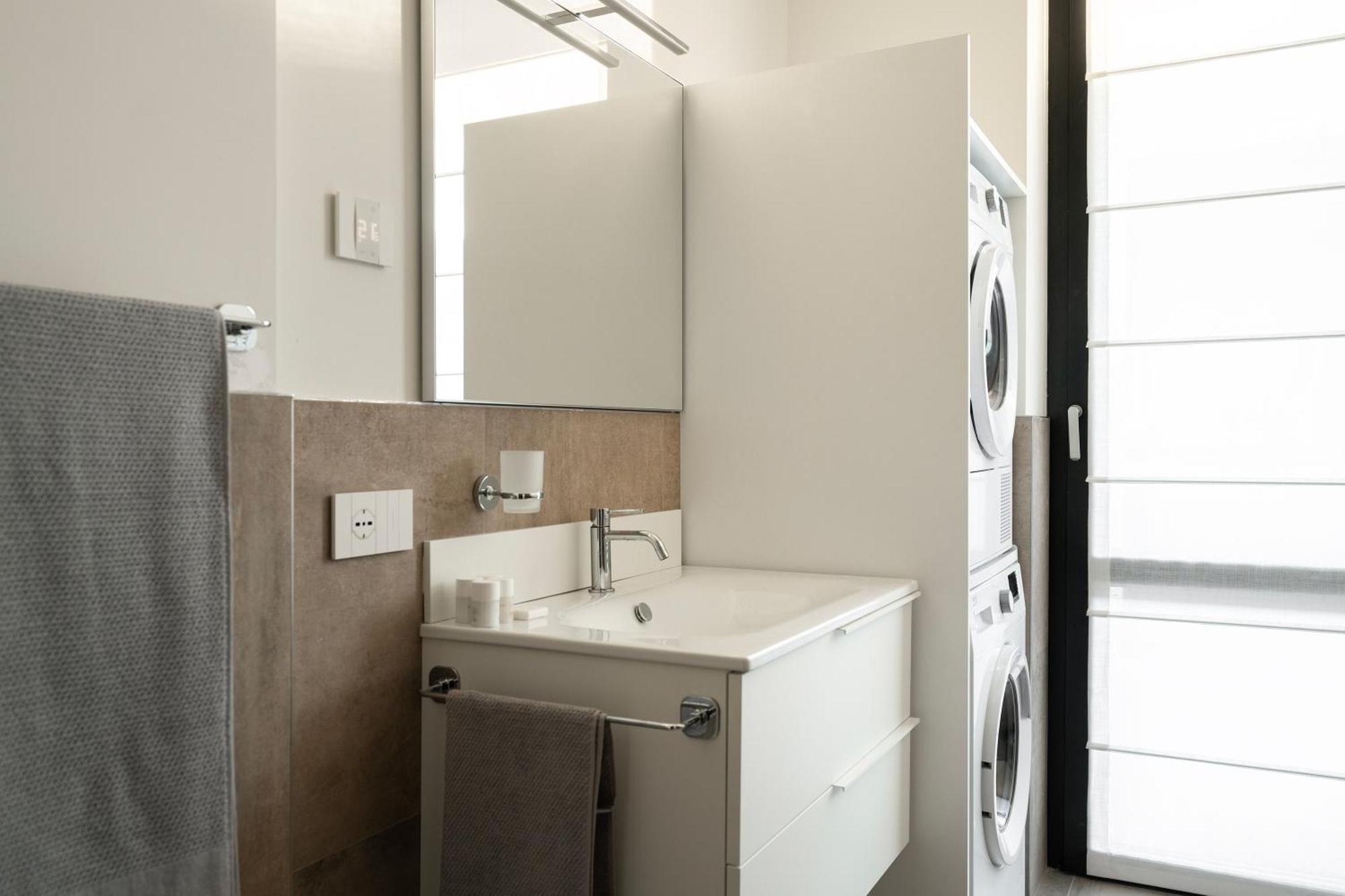 Santa Tecla Living Washington Building * Mailand